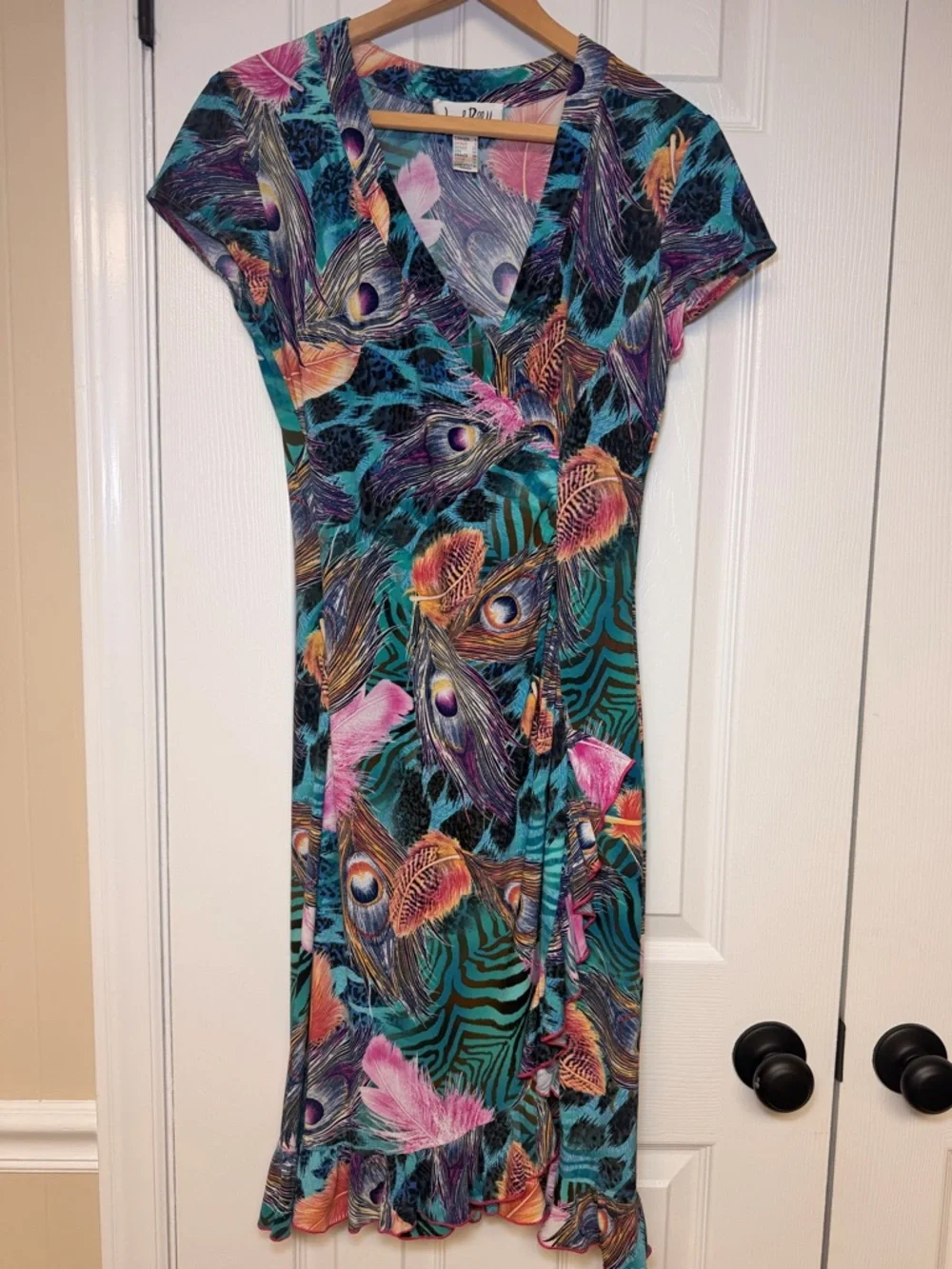 Joseph Ribkoff Faux Wrap Dress Peacock Print Ruffle Hem Stretch Midi Colorful - Picture 2 of 15